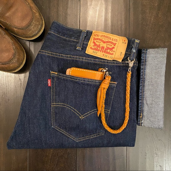 SOLD!! Levi’s 501 Jeans - Picture 1 of 7
